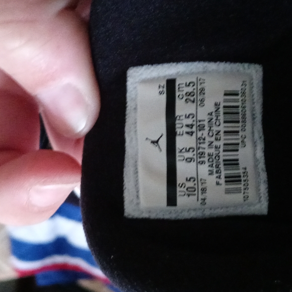 Jordan 11s I got I wore them about 5 times there in really good condition - Picture 2 of 3